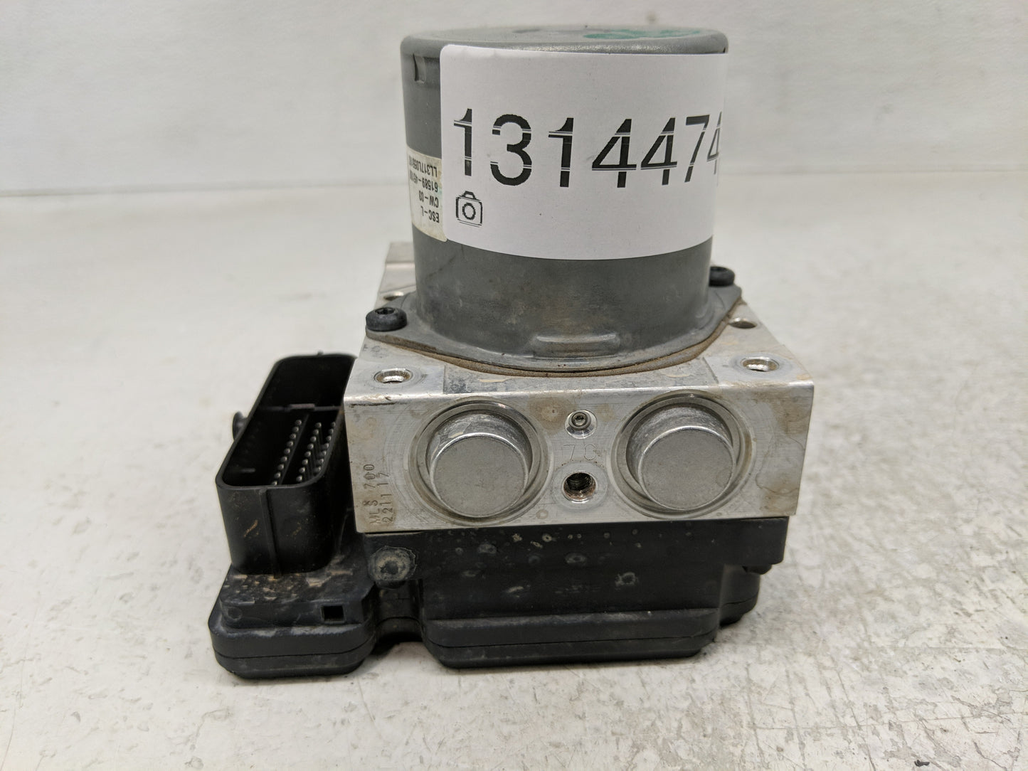2018-2019 Hyundai Sonata ABS Pump Control Module Replacement P/N:61589-45100 58920-C2210 Fits Fits 2018 2019 OEM Used Auto P