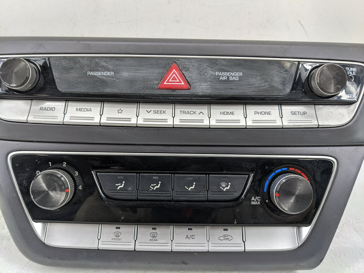 2018-2019 Hyundai Sonata Climate Control Module Temperature AC/Heater Replacement P/N:94510-C2AB0 97250-C2XXX Fits Fits 2018