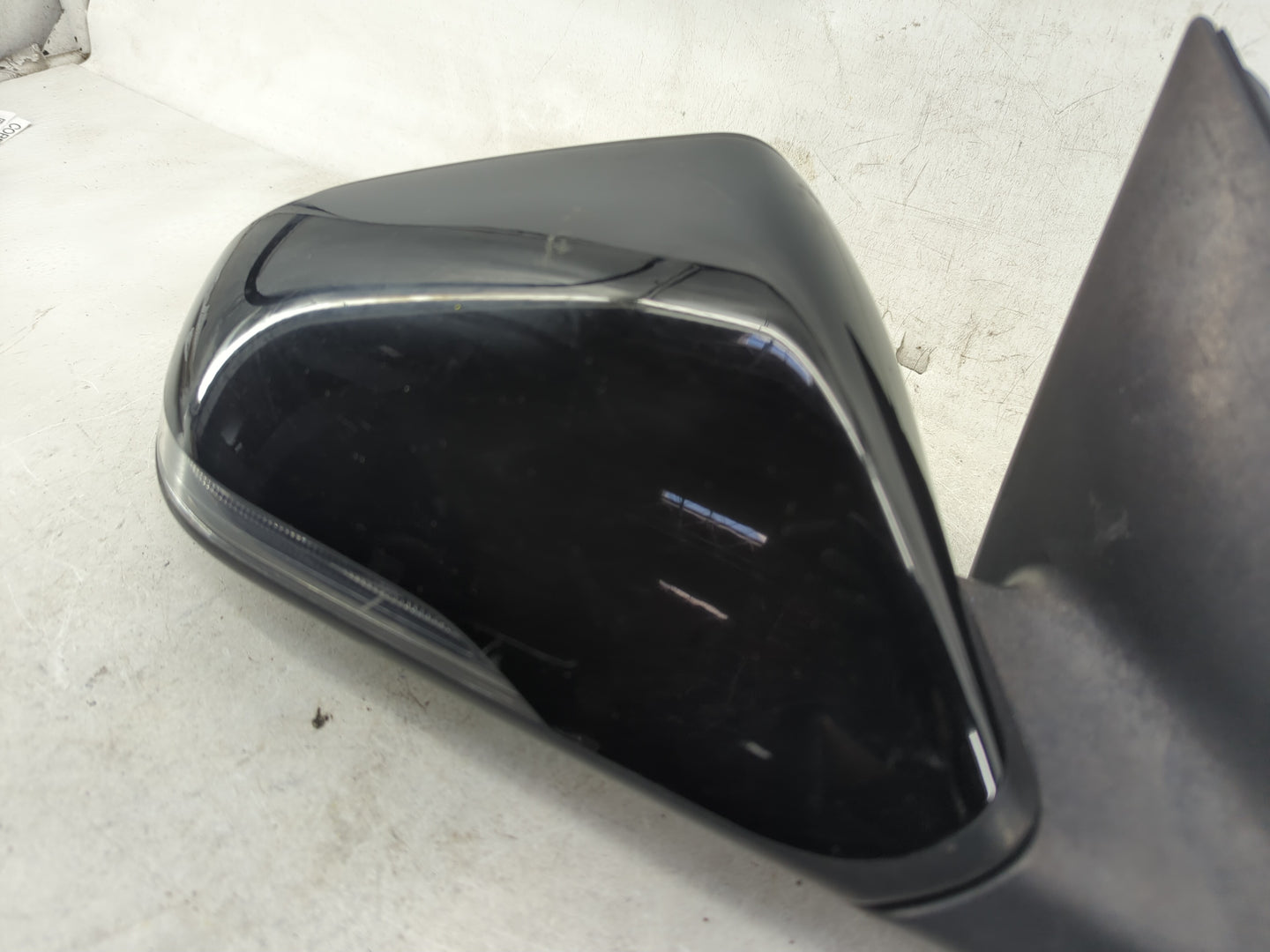 2018-2019 Hyundai Sonata Passenger Side View Mirror - Right Door Mirror OEM Used - Oemusedautoparts1.com