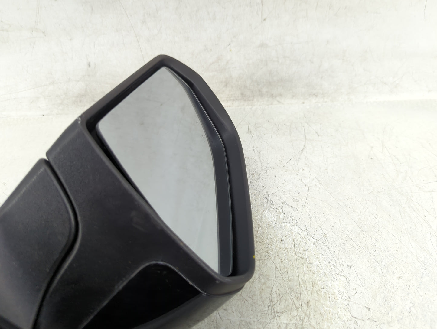 2018-2019 Hyundai Sonata Driver Side View Mirror - Left Door Mirror OEM Used - Oemusedautoparts1.com