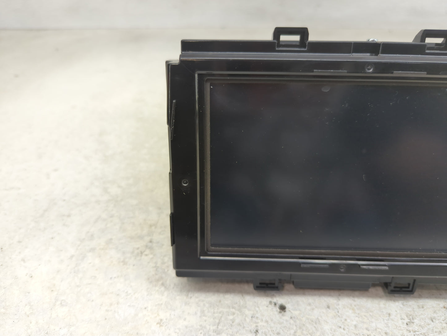 2018-2019 Hyundai Sonata Radio AM FM Cd Player Receiver Replacement P/N:96160-C2UA04X Fits Fits 2018 2019 OEM Used Auto Part
