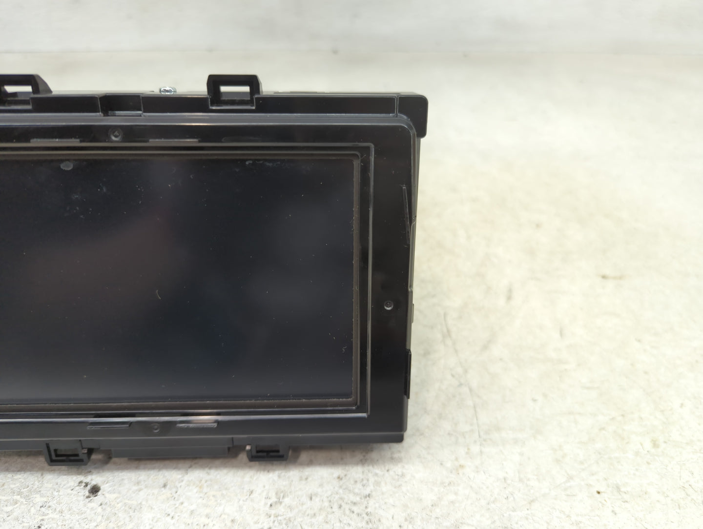 2018-2019 Hyundai Sonata Radio AM FM Cd Player Receiver Replacement P/N:96160-C2UA04X Fits Fits 2018 2019 OEM Used Auto Part