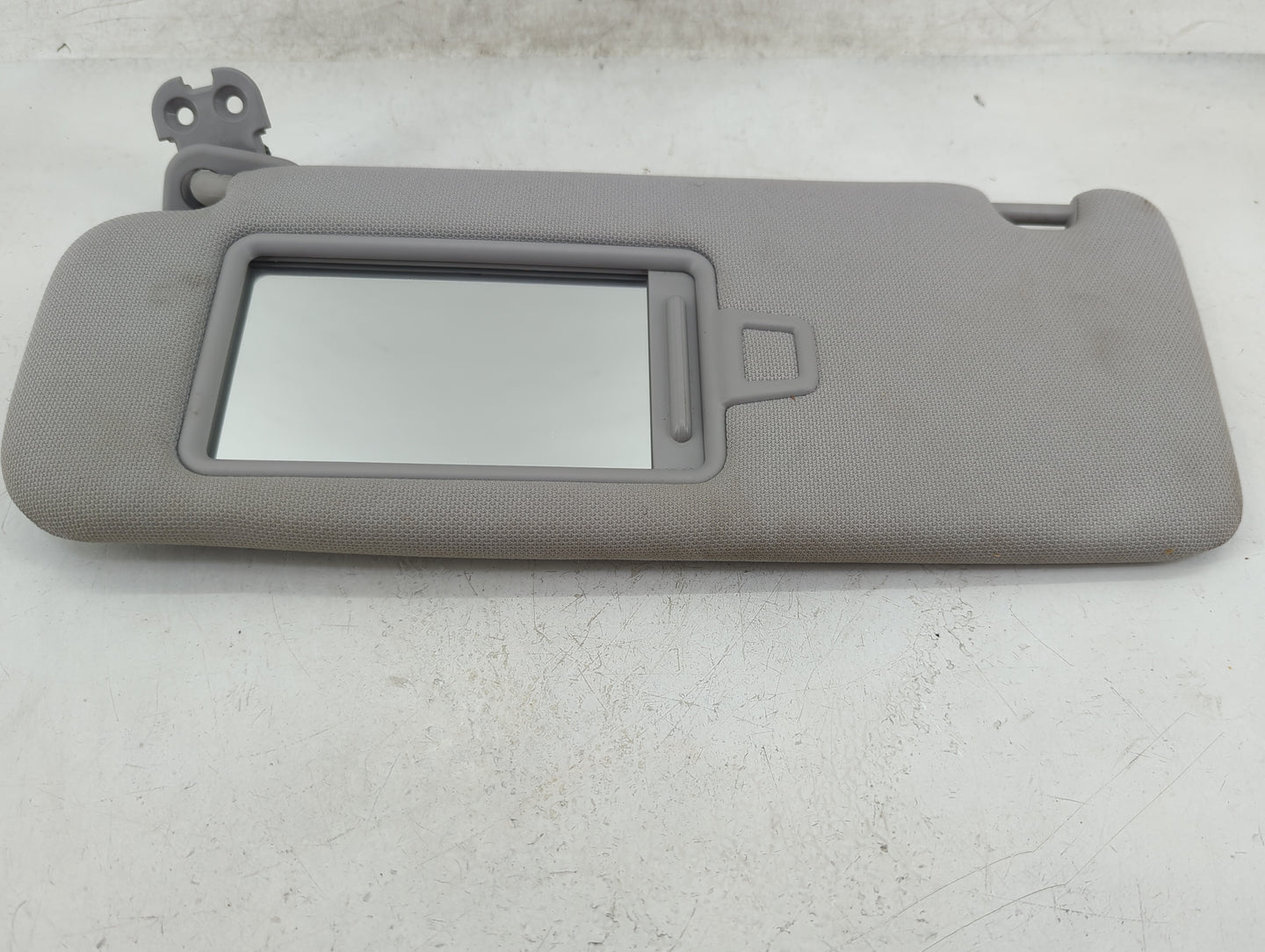 2015-2019 Hyundai Sonata Sun Visor Shade Replacement Driver Left Mirror Fits Fits 2015 2016 2017 2018 2019 OEM Used Auto Par