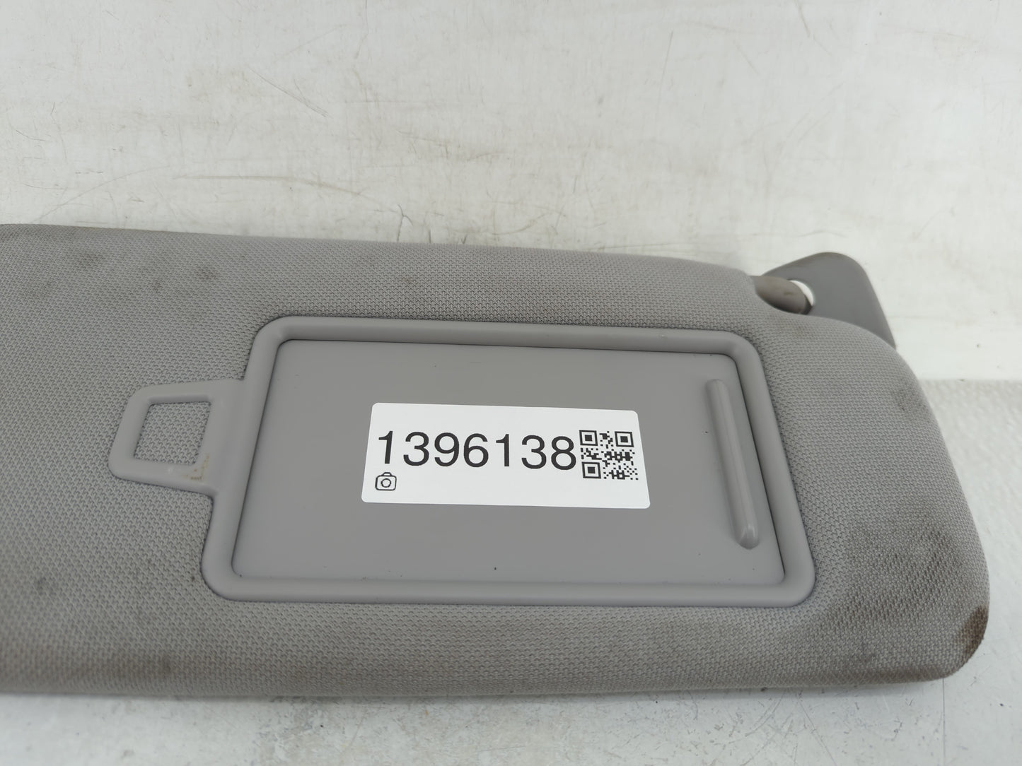 2015-2019 Hyundai Sonata Sun Visor Shade Replacement Driver Left Mirror Fits Fits 2015 2016 2017 2018 2019 OEM Used Auto Par