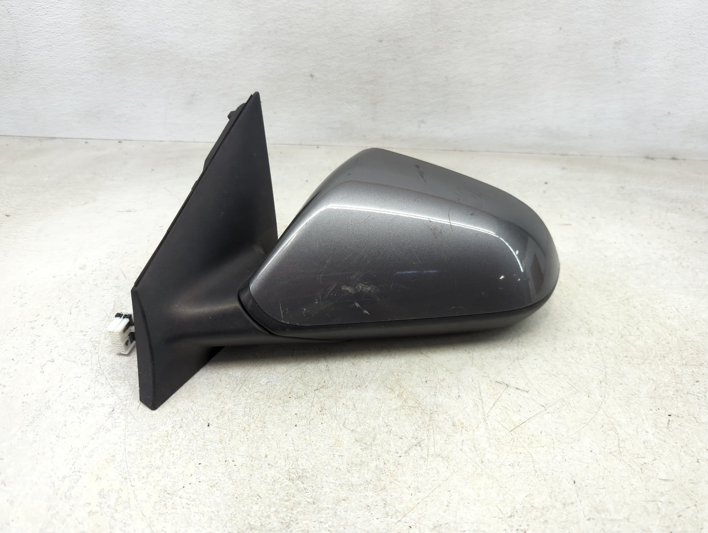 2018-2019 Hyundai Sonata Driver Side View Mirror - Left Door Mirror OEM Used - Oemusedautoparts1.com