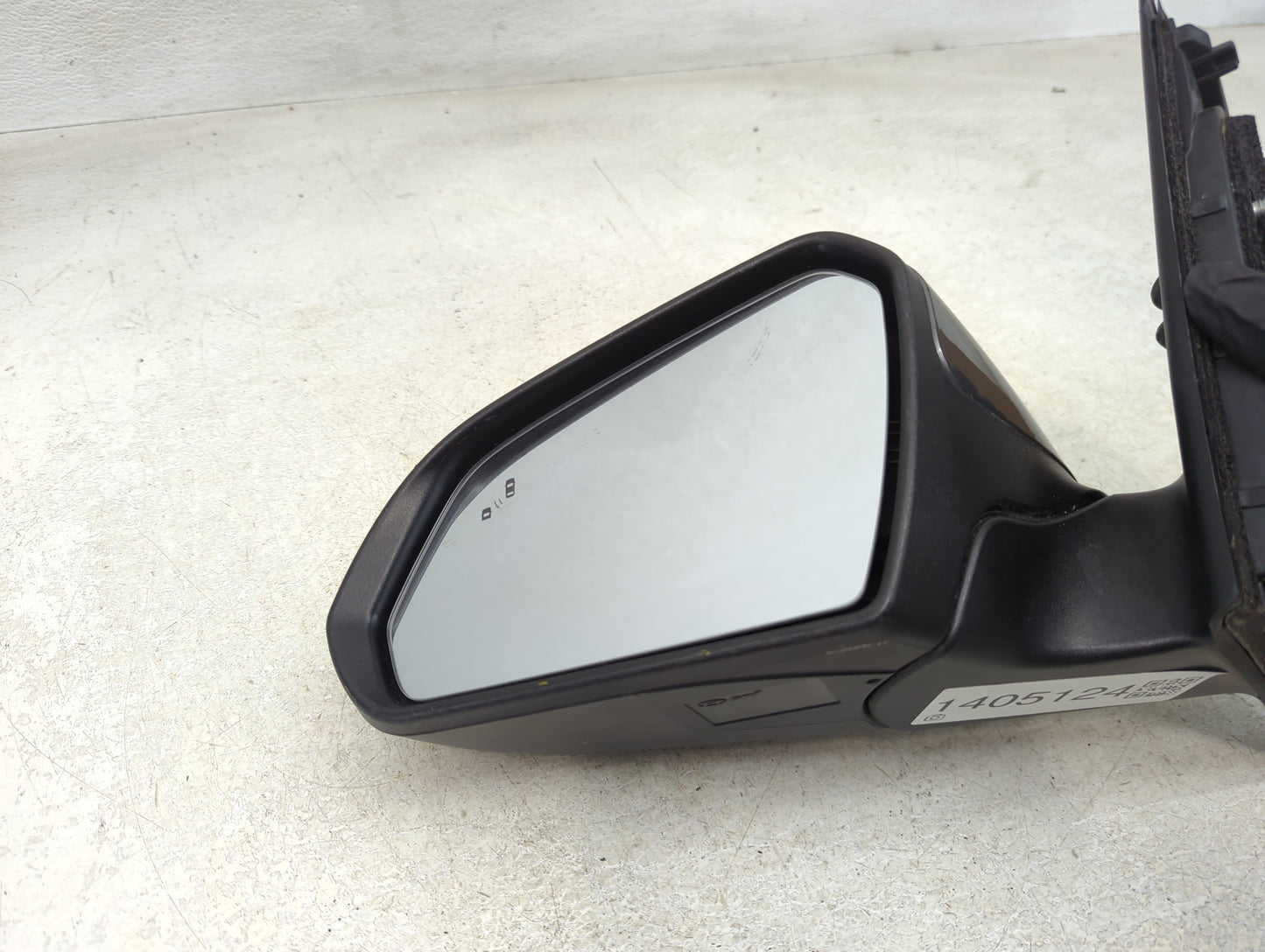 2018-2019 Hyundai Sonata Driver Side View Mirror - Left Door Mirror OEM Used - Oemusedautoparts1.com