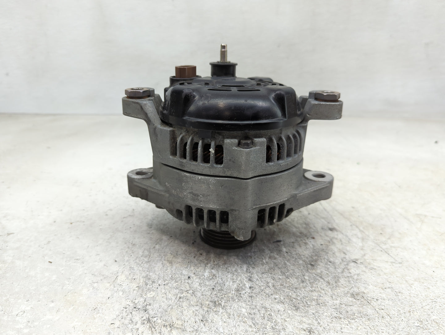 2015-2019 Hyundai Sonata Alternator Replacement Generator Charging Assembly Engine OEM P/N:37300-2G061 Fits OEM Used Auto Pa