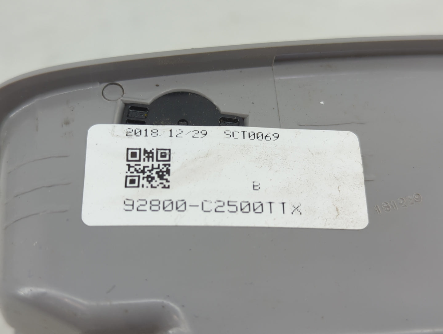 2018-2019 Hyundai Sonata Overhead Roof Console 1408489 - Oemusedautoparts1.com