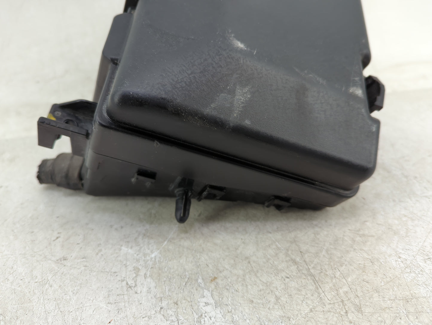2018-2019 Hyundai Sonata Fusebox Fuse Box Panel Relay Module Fits Fits 2018 2019 OEM Used Auto Parts - Oemusedautoparts1.com
