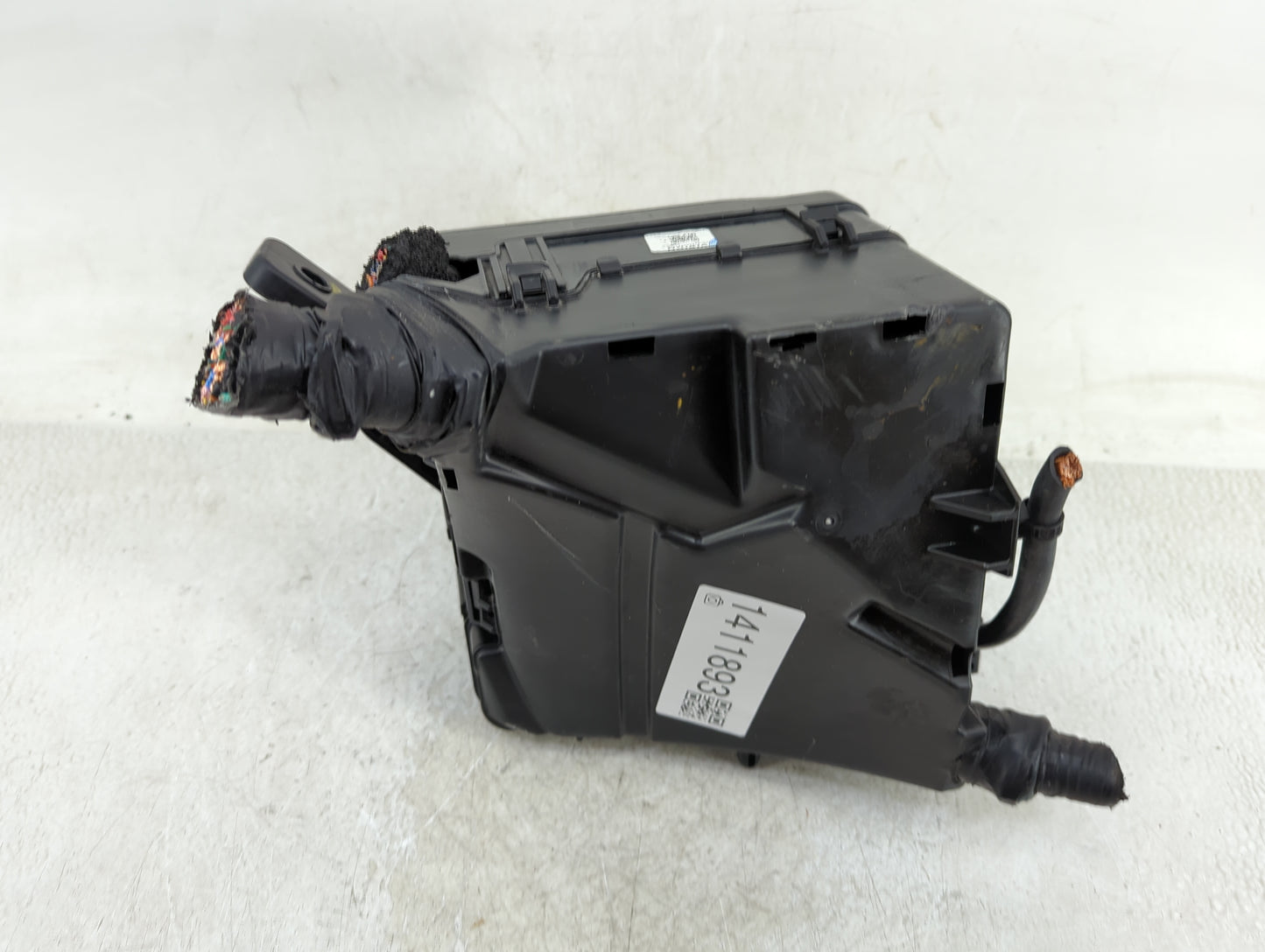 2018-2019 Hyundai Sonata Fusebox Fuse Box Panel Relay Module Fits Fits 2018 2019 OEM Used Auto Parts - Oemusedautoparts1.com