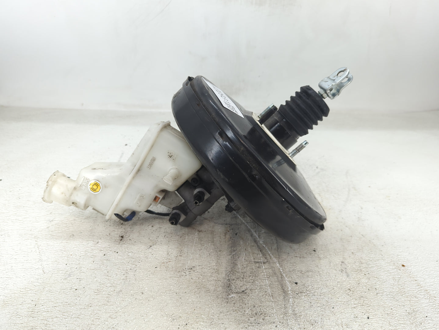 2015-2019 Hyundai Sonata Power Brake Booster Oem - Oemusedautoparts1.com