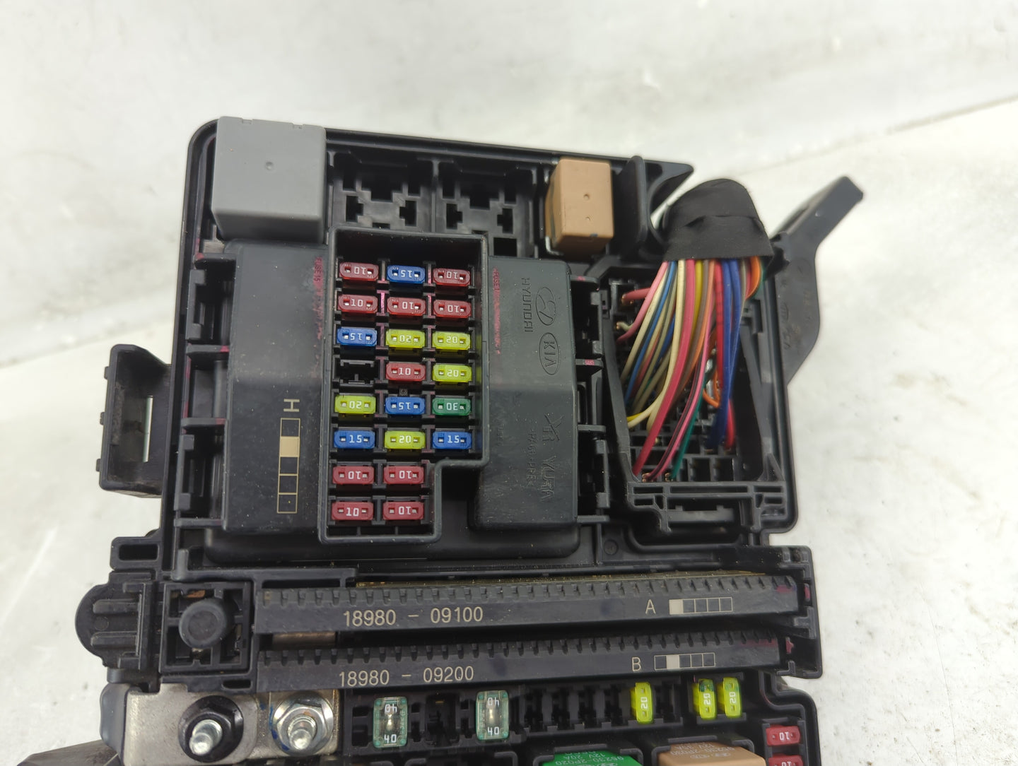 2018-2019 Hyundai Sonata Fusebox Fuse Box Panel Relay Module P/N:91951-C2850 18980-09100, 18980-09200 Fits Fits 2018 2019 OE
