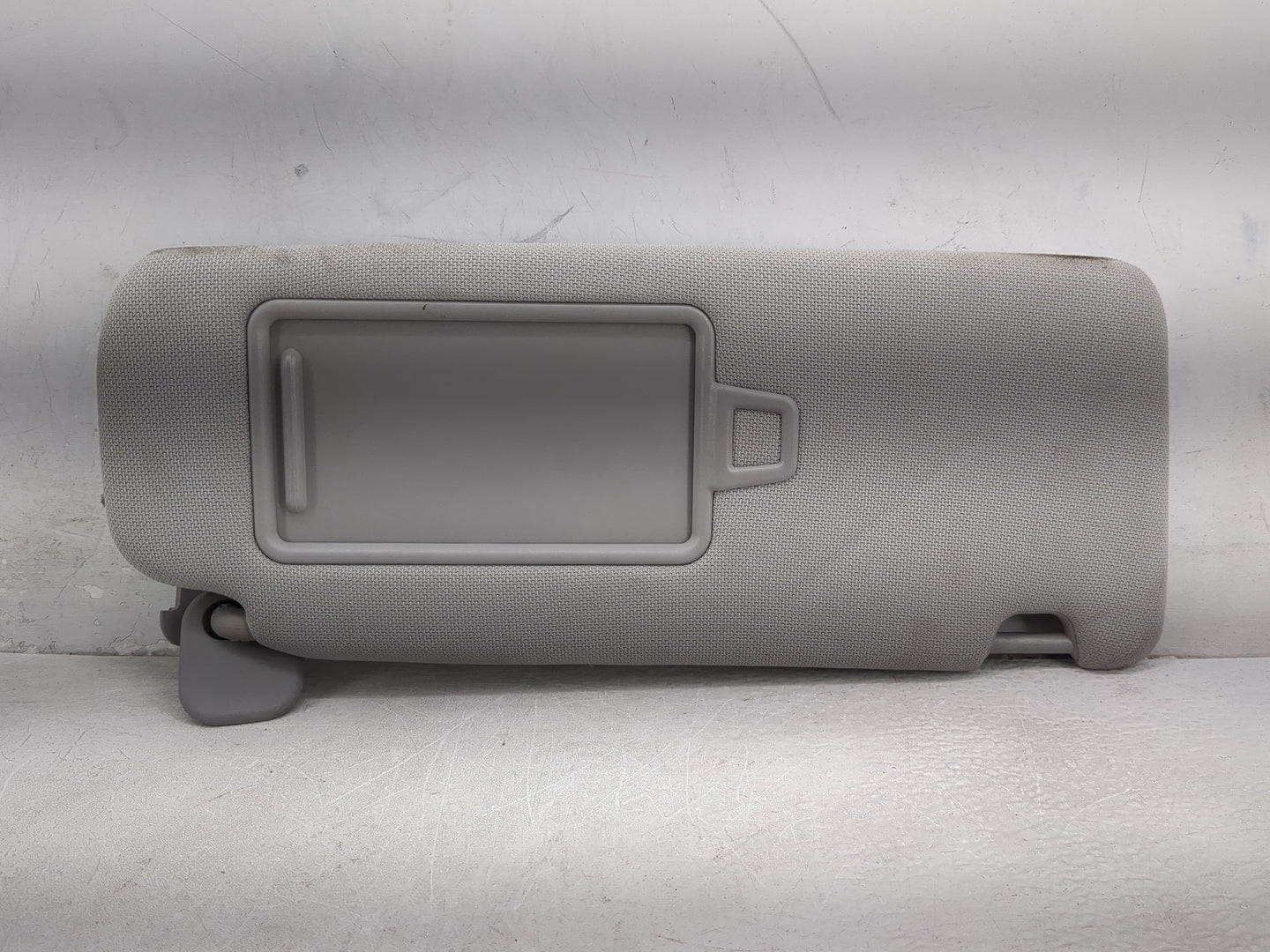 2015-2019 Hyundai Sonata Sun Visor Shade Replacement Passenger Right Mirror Fits Fits 2015 2016 2017 2018 2019 OEM Used Auto