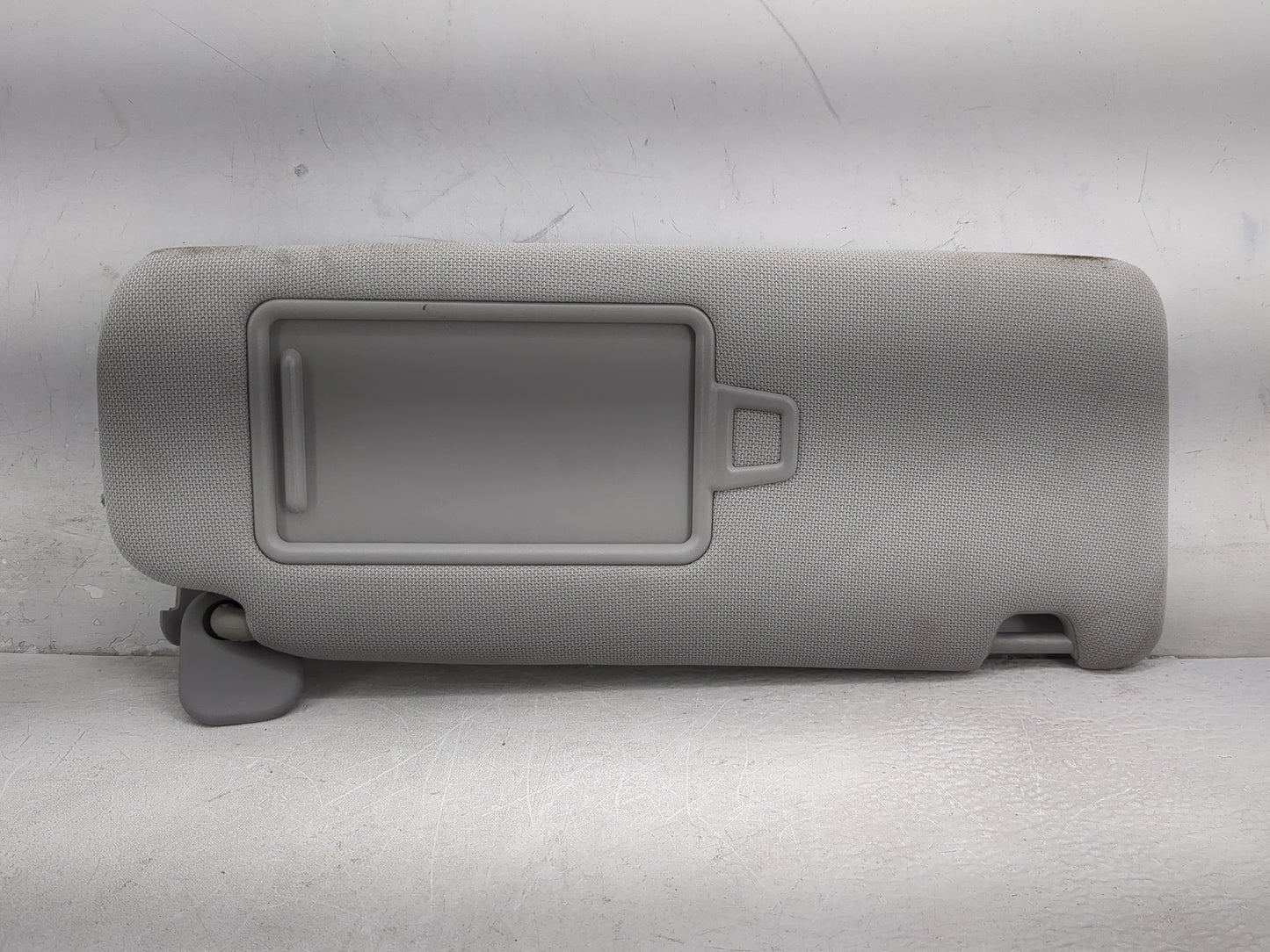 2015-2019 Hyundai Sonata Sun Visor Shade Replacement Passenger Right Mirror Fits Fits 2015 2016 2017 2018 2019 OEM Used Auto