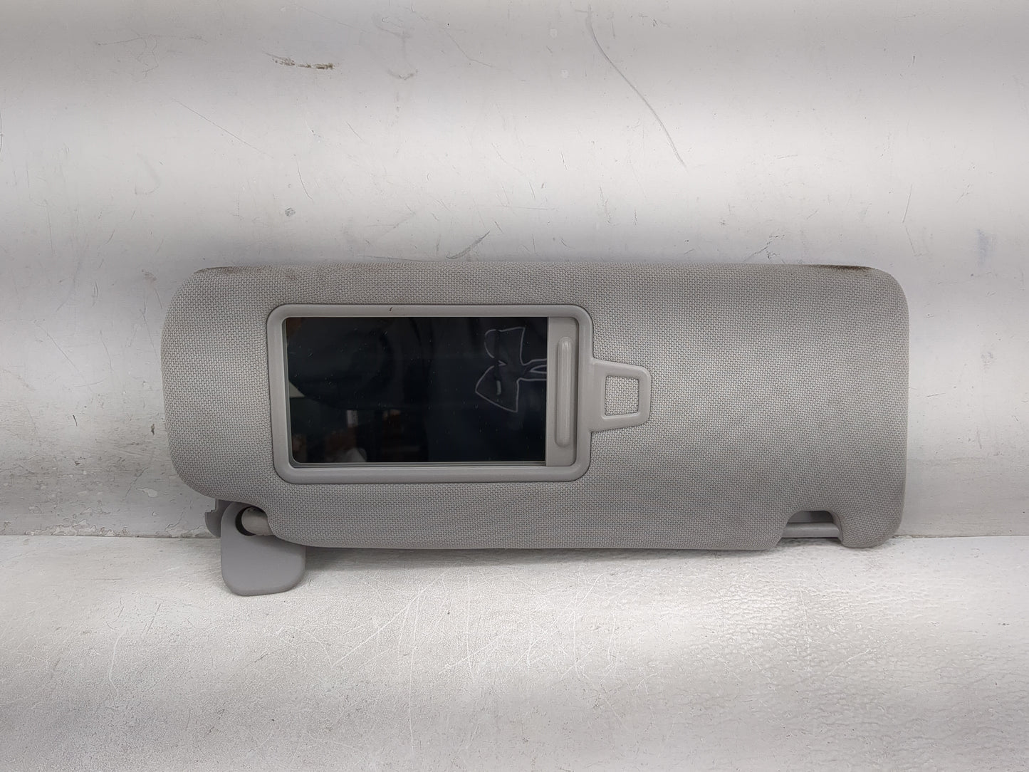 2015-2019 Hyundai Sonata Sun Visor Shade Replacement Passenger Right Mirror Fits Fits 2015 2016 2017 2018 2019 OEM Used Auto