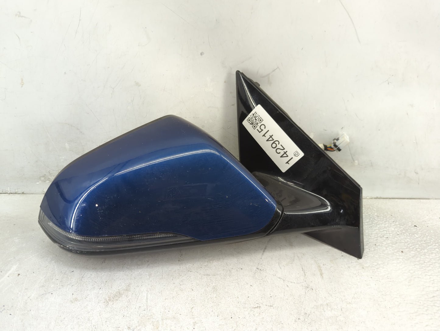 2018-2019 Hyundai Sonata Passenger Side View Mirror - Right Door Mirror OEM Used - Oemusedautoparts1.com