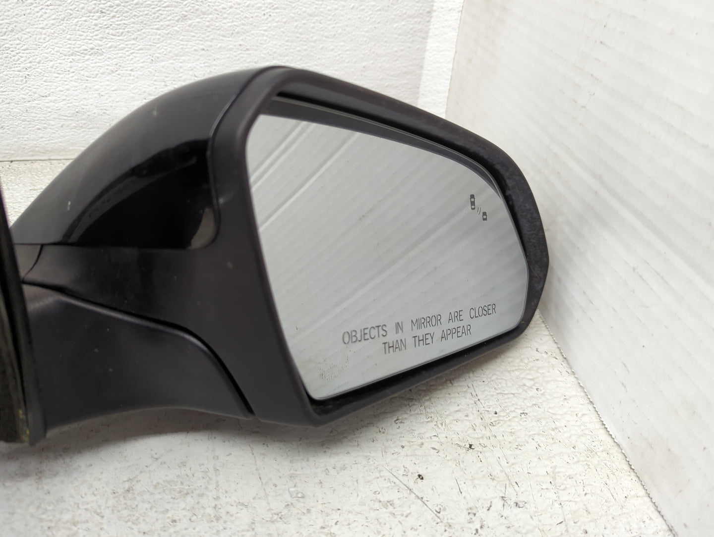 2018-2019 Hyundai Sonata Passenger Side View Mirror - Right Door Mirror OEM Used - Oemusedautoparts1.com