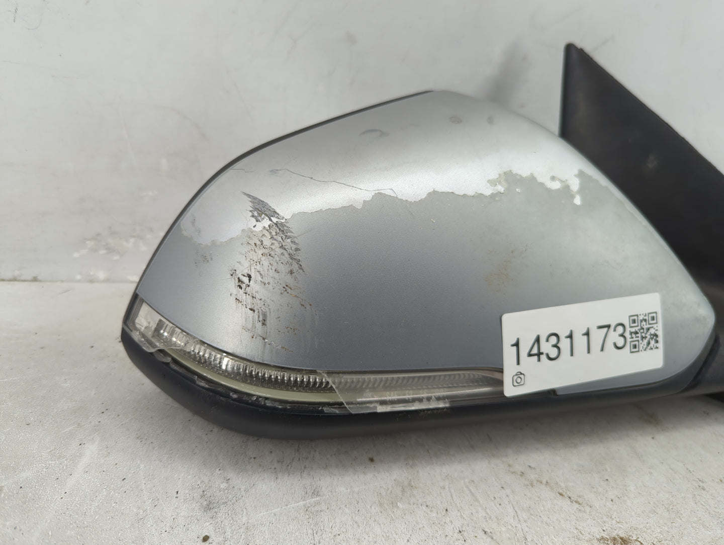2018-2019 Hyundai Sonata Passenger Side View Mirror - Right Door Mirror OEM Used - Oemusedautoparts1.com