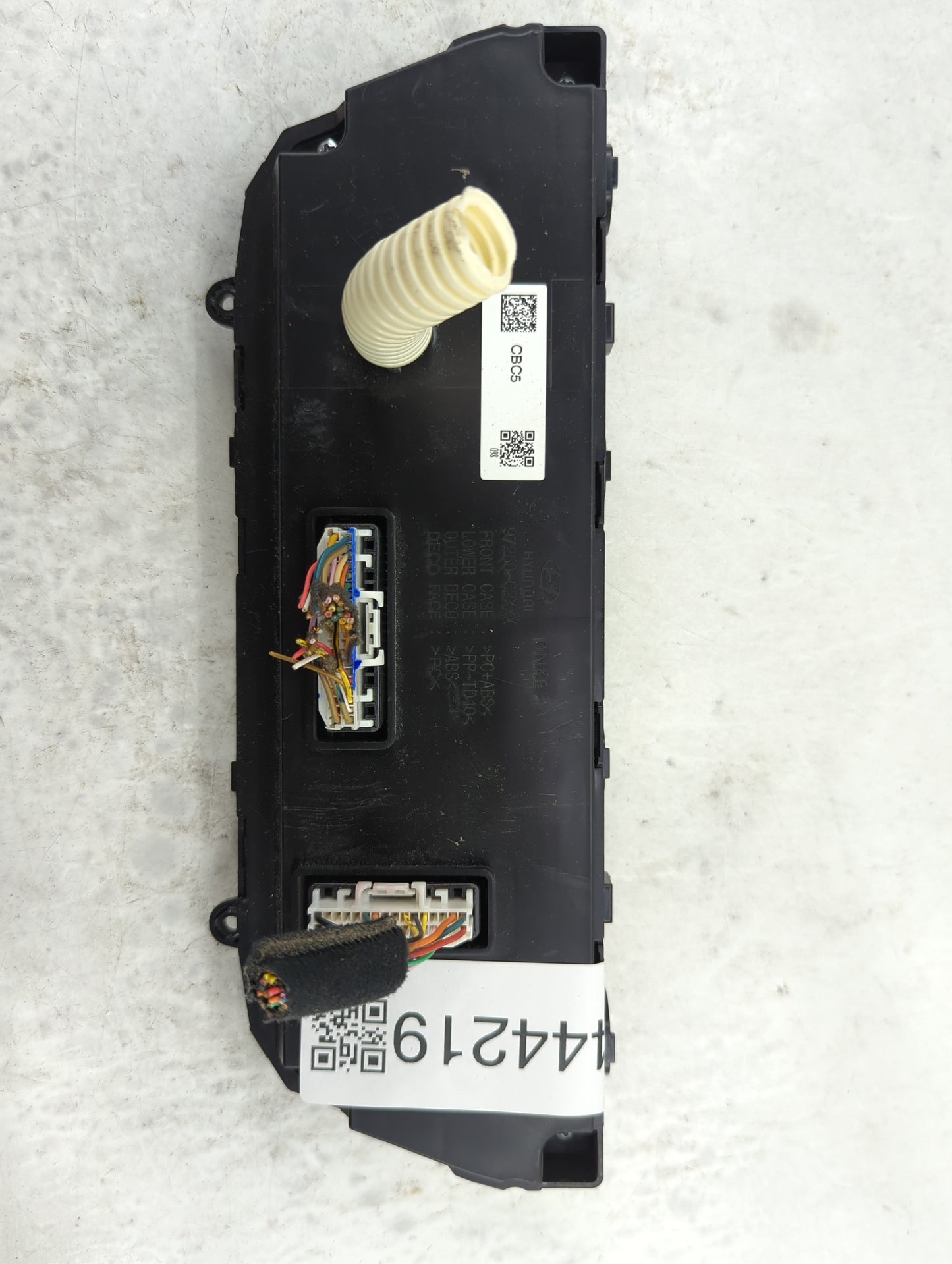 2018-2019 Hyundai Sonata Climate Control Module Temperature AC/Heater Replacement P/N:97250-C2BC0ZL5 TN237000-79631H Fits OE