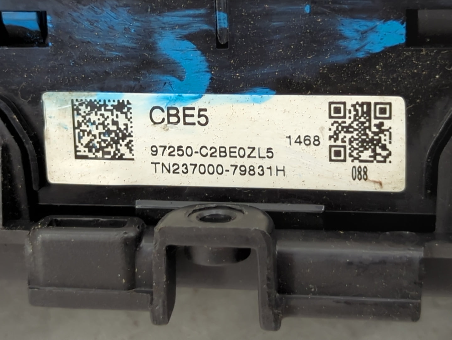 2018-2019 Hyundai Sonata Climate Control Module Temperature AC/Heater Replacement P/N:97250-C2BE0ZL5 TN237000-79831H Fits OE