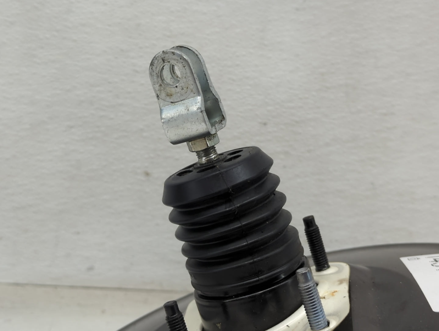 2015-2019 Hyundai Sonata Power Brake Booster Oem - Oemusedautoparts1.com