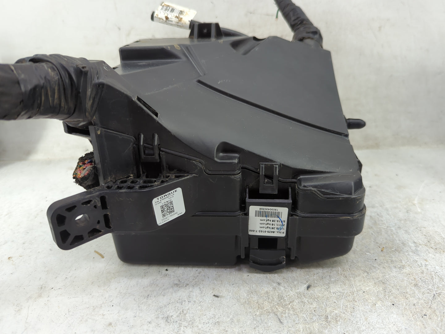 2015 Hyundai Sonata Fusebox Fuse Box Panel Relay Module P/N:6423-0102-7-000 Fits OEM Used Auto Parts - Oemusedautoparts1.com