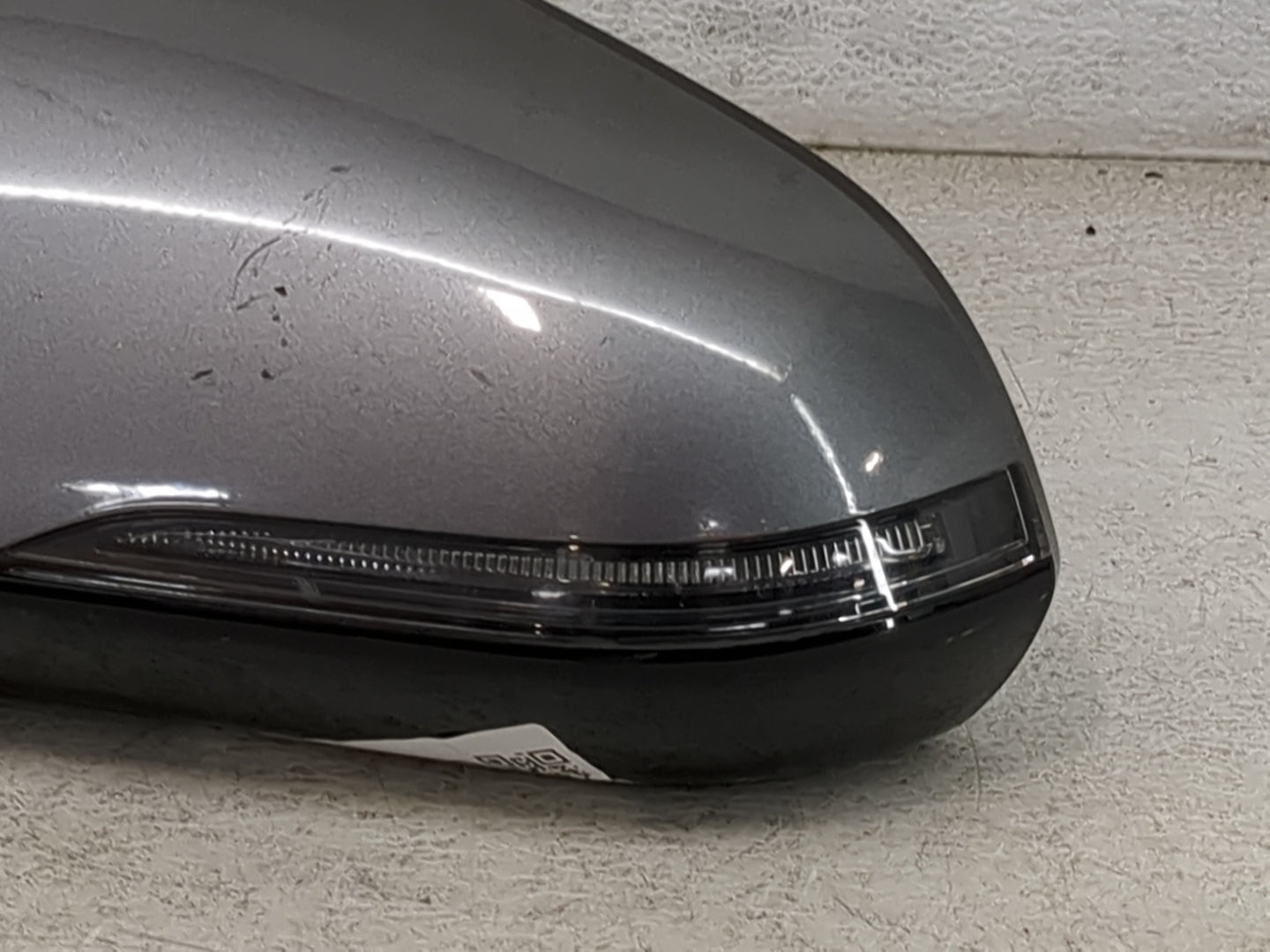 2018-2019 Hyundai Sonata Driver Side View Mirror - Left Door Mirror OEM Used - Oemusedautoparts1.com