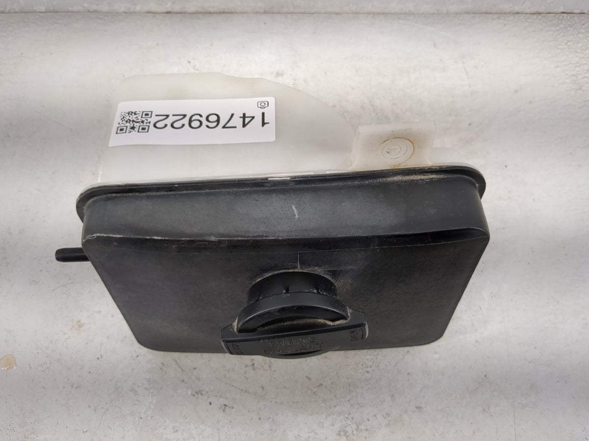 2015-2019 Hyundai Sonata Radiator Coolant Overflow Expansion Tank Bottle 1476922 - Oemusedautoparts1.com