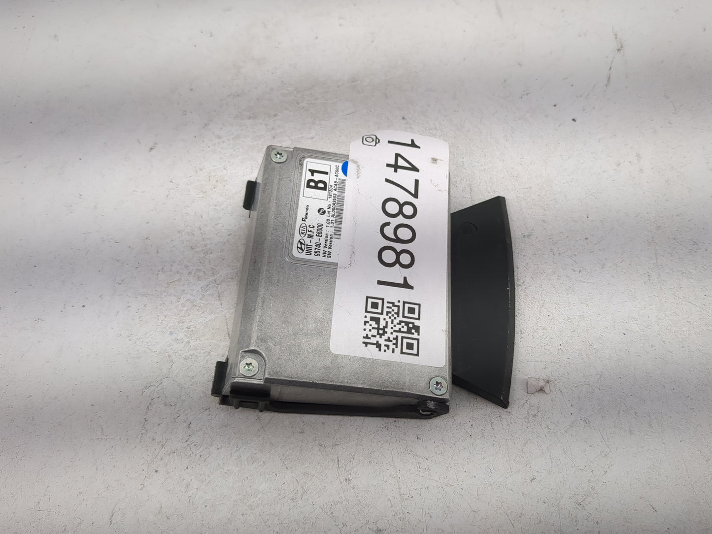 2019 Hyundai Sonata Driver Assist Control Module 95740-e6000 - Oemusedautoparts1.com