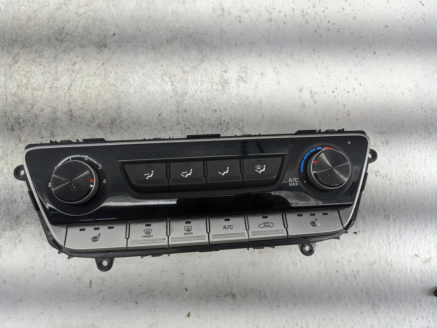 2018-2019 Hyundai Sonata Climate Control Module Temperature AC/Heater Replacement P/N:97250-C2AB0ZL5 TN237000-80011H Fits OE