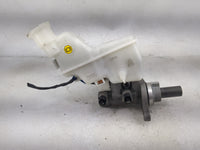 2015-2019 Hyundai Sonata Brake Master Cylinder 1490565 - Oemusedautoparts1.com