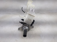 2015-2019 Hyundai Sonata Brake Master Cylinder 1490565 - Oemusedautoparts1.com
