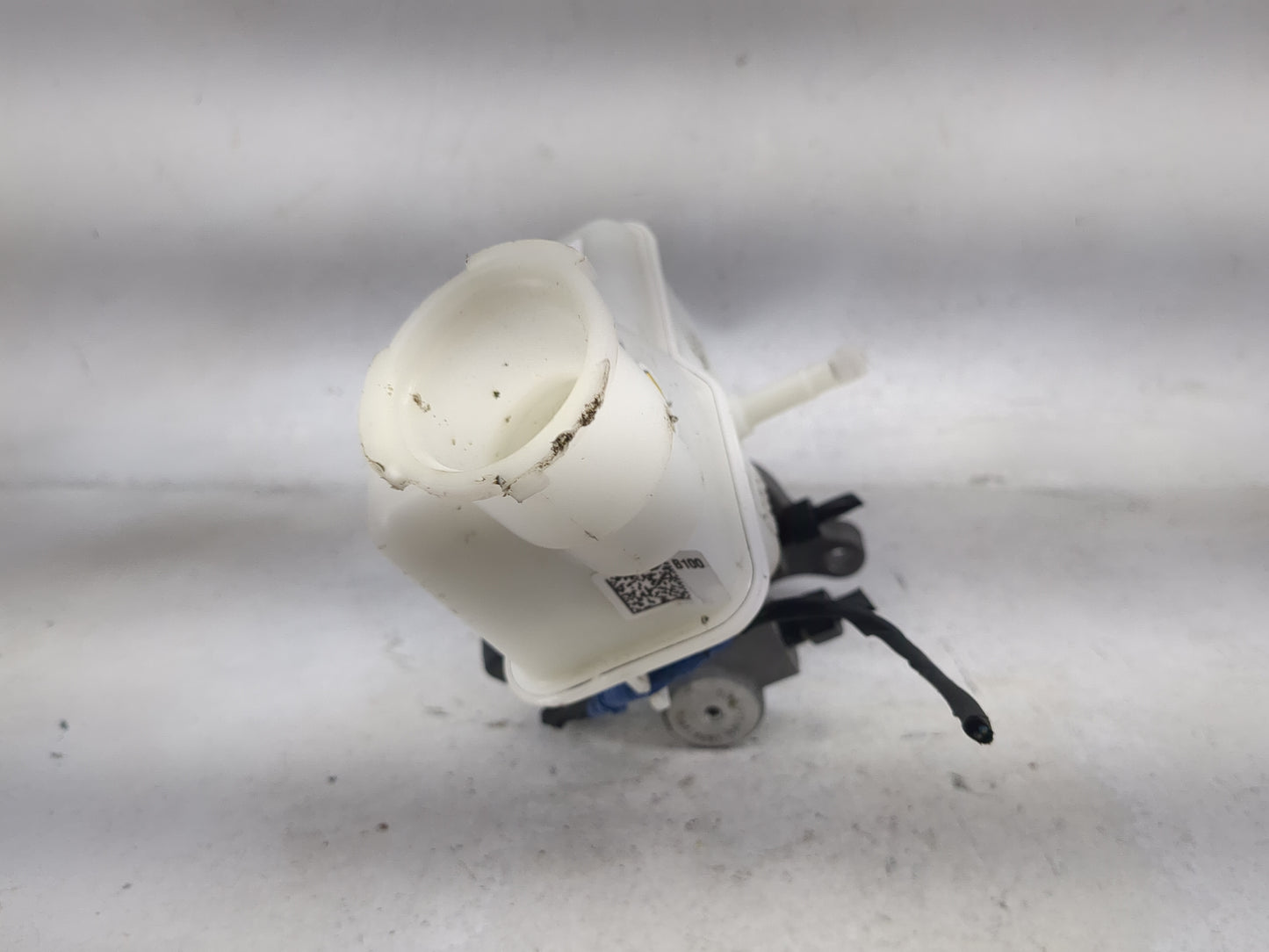 2015-2019 Hyundai Sonata Brake Master Cylinder 1490565 - Oemusedautoparts1.com