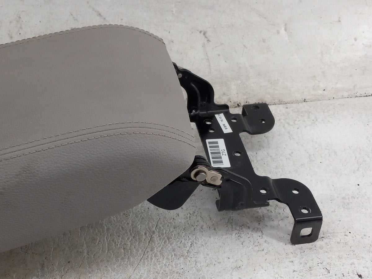 2019 Hyundai Sonata Center Console Armrest Cover Lid Fits OEM Used Auto Parts - Oemusedautoparts1.com