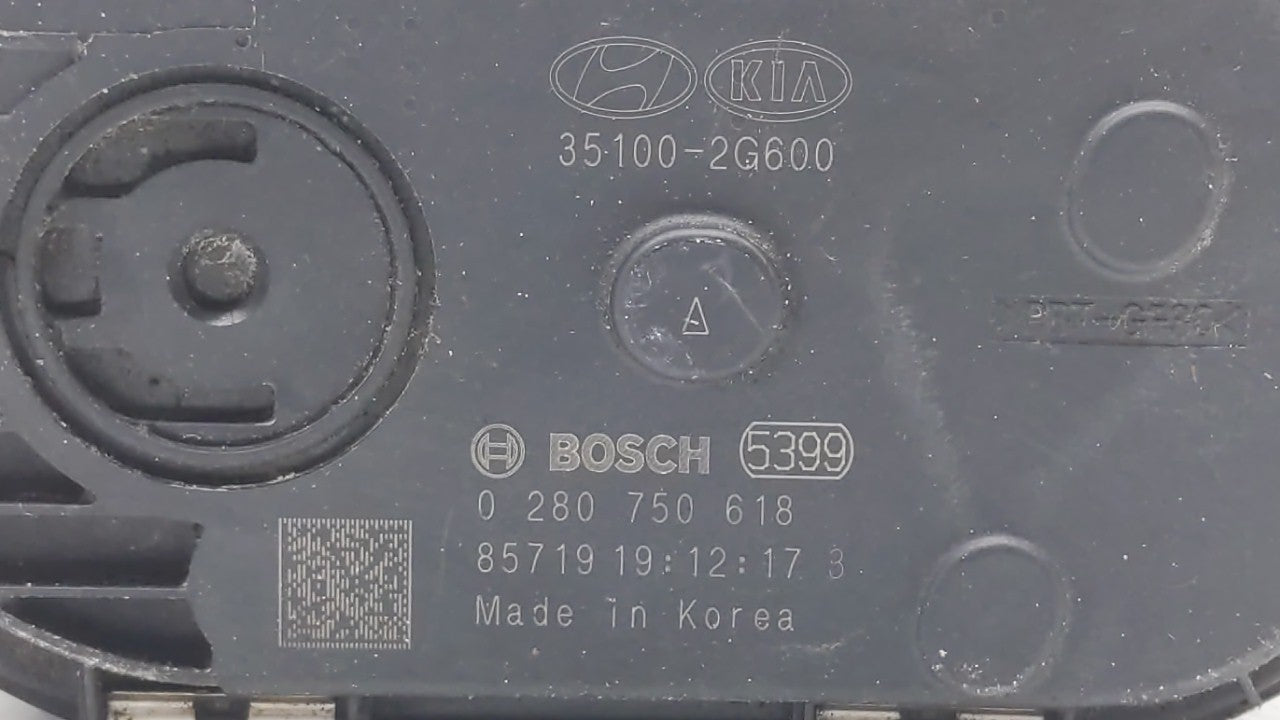 2015-2019 Hyundai Sonata Throttle Body P/N:0 280 750 618 35100-2G600 Fits Fits 2015 2016 2017 2018 2019 OEM Used Auto Parts 