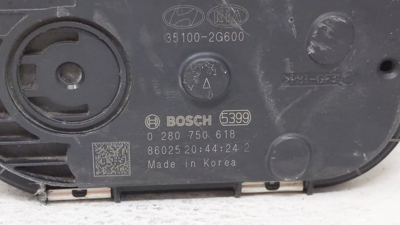 2015-2019 Hyundai Sonata Throttle Body P/N:0 280 750 618 35100-2G600 Fits Fits 2015 2016 2017 2018 2019 OEM Used Auto Parts 