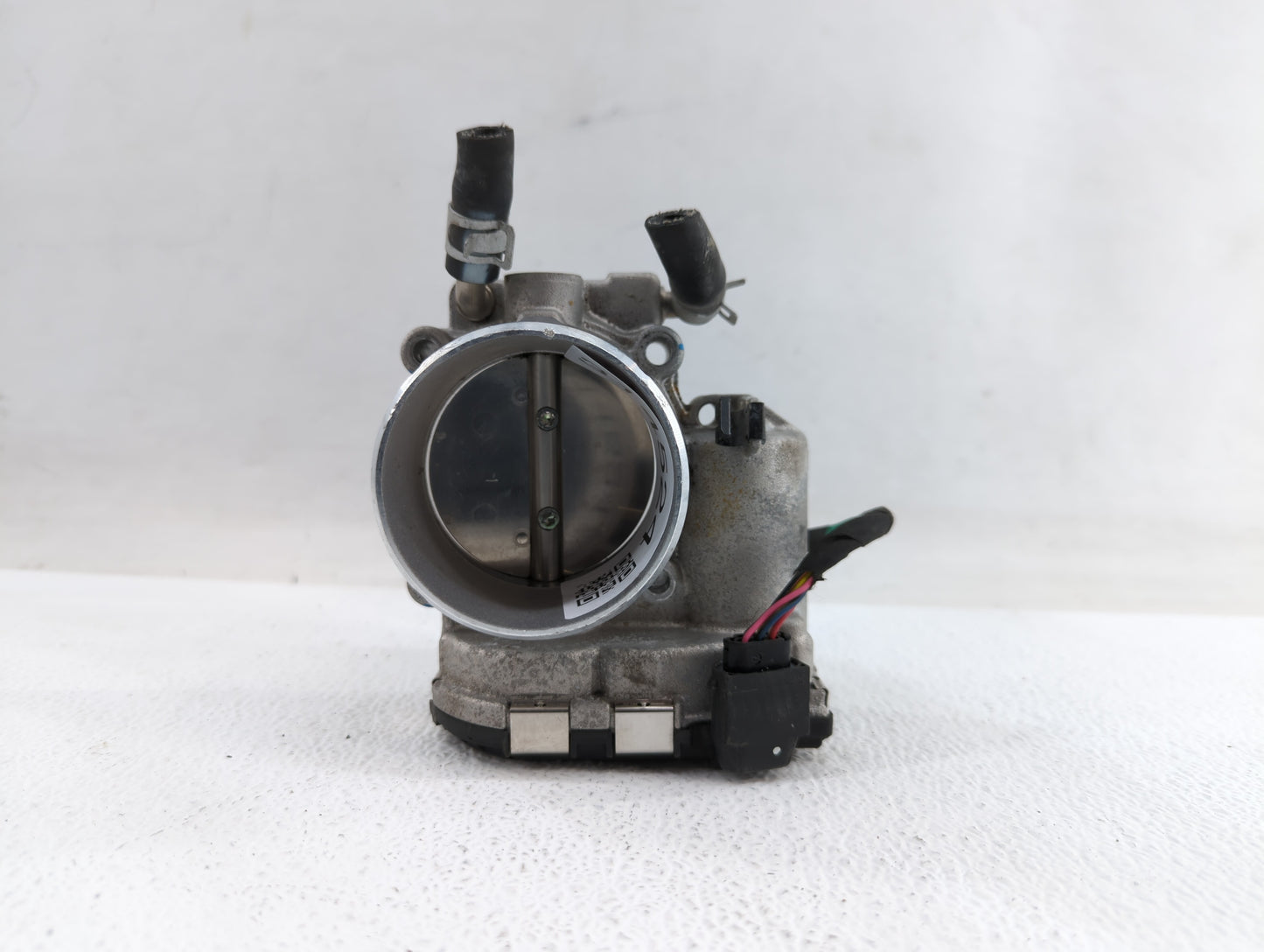 2015-2019 Hyundai Sonata Throttle Body P/N:35100-2G600 Fits Fits 2015 2016 2017 2018 2019 OEM Used Auto Parts - Oemusedautop