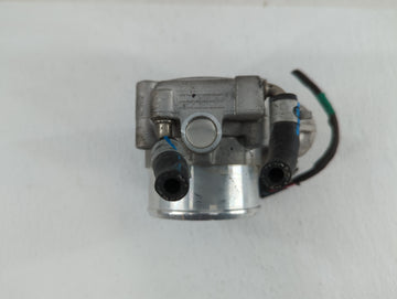 2015-2019 Hyundai Sonata Throttle Body P/N:35100-2G600 Fits Fits 2015 2016 2017 2018 2019 OEM Used Auto Parts