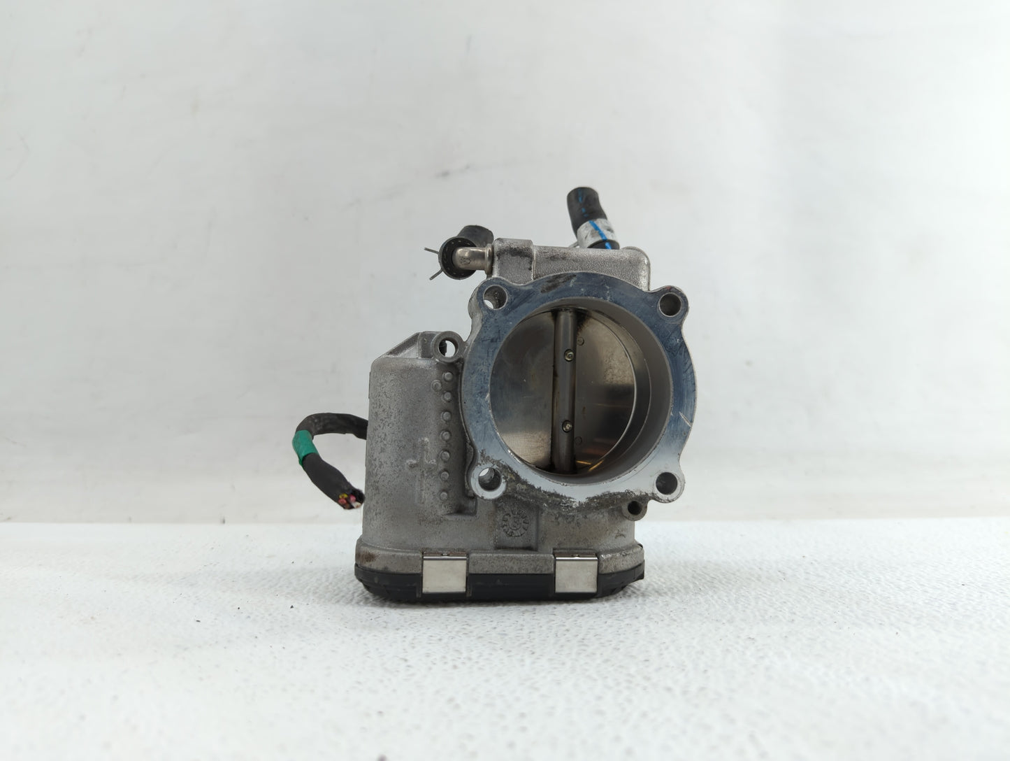 2015-2019 Hyundai Sonata Throttle Body P/N:35100-2G600 Fits Fits 2015 2016 2017 2018 2019 OEM Used Auto Parts - Oemusedautop