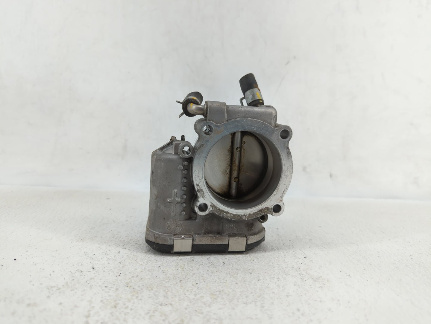 2015-2019 Hyundai Sonata Throttle Body P/N:0 280 750 618 35100-2G600 Fits Fits 2015 2016 2017 2018 2019 OEM Used Auto Parts 