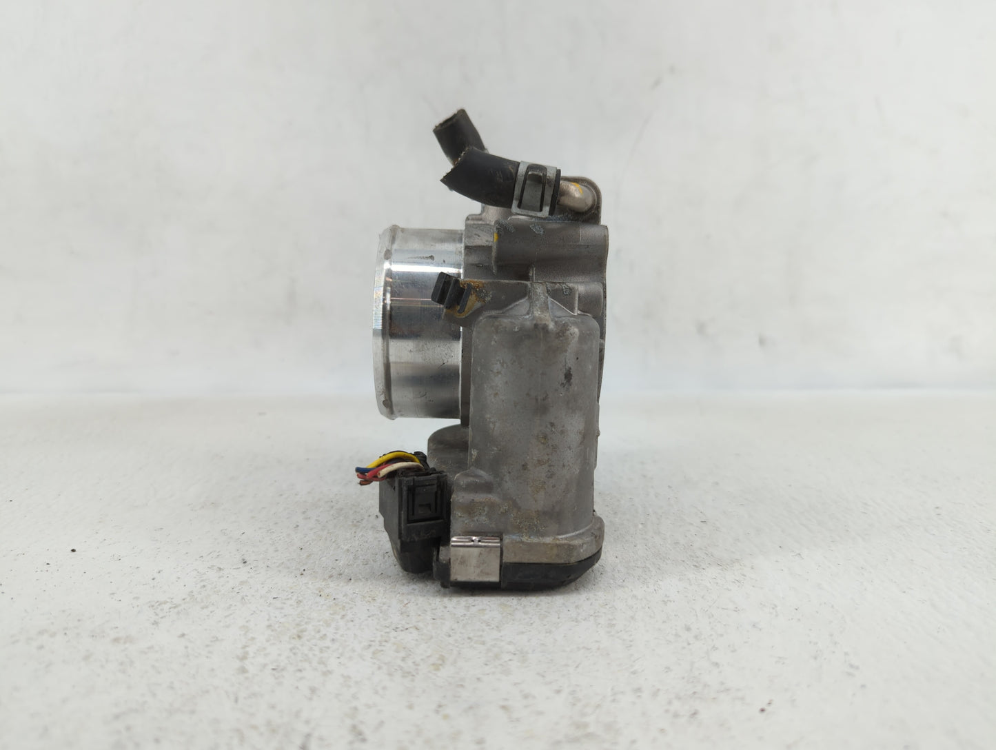2015-2019 Hyundai Sonata Throttle Body P/N:0 280 750 618 35100-2G600 Fits Fits 2015 2016 2017 2018 2019 OEM Used Auto Parts 