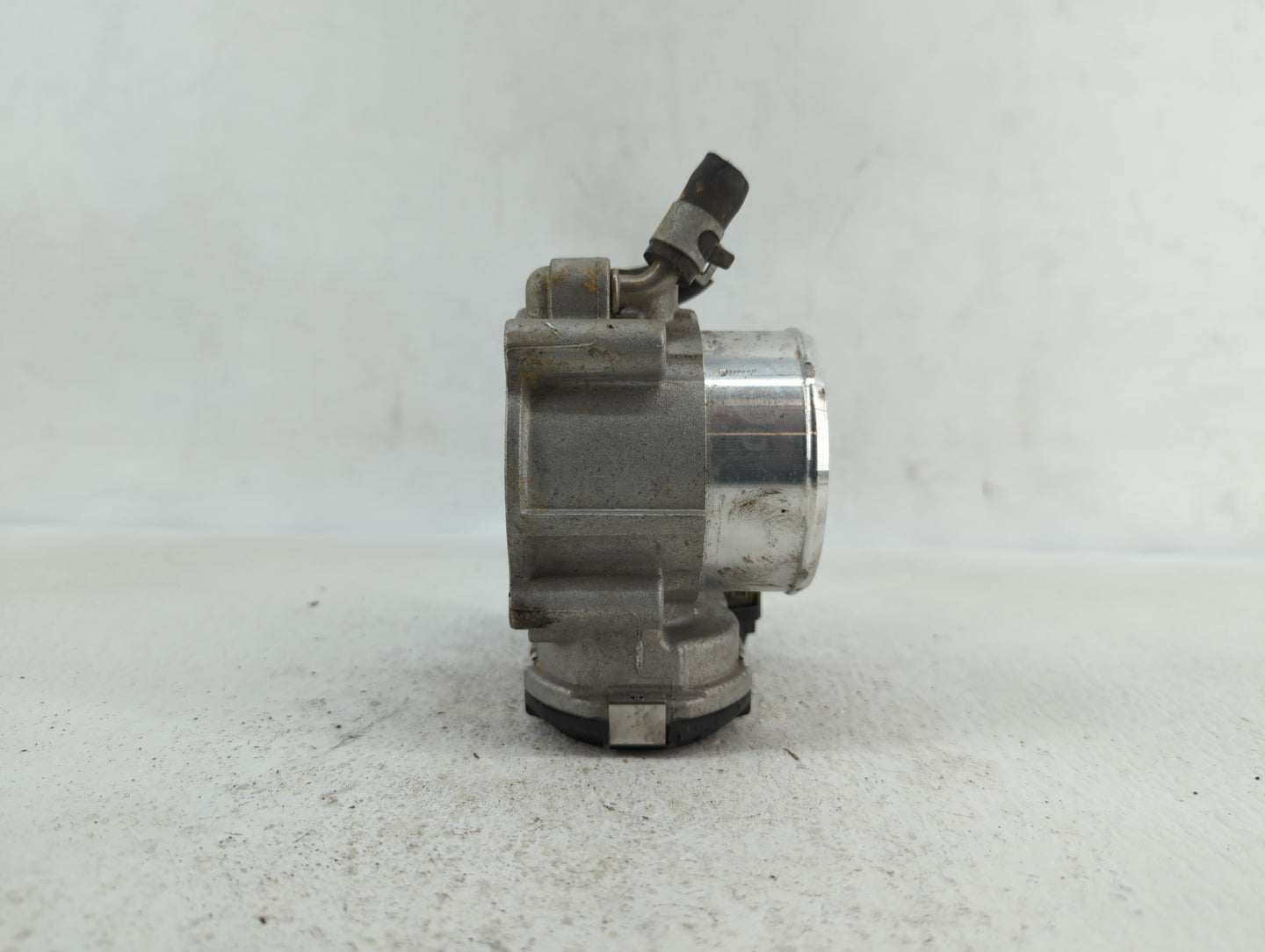 2015-2019 Hyundai Sonata Throttle Body P/N:0 280 750 618 35100-2G600 Fits Fits 2015 2016 2017 2018 2019 OEM Used Auto Parts 