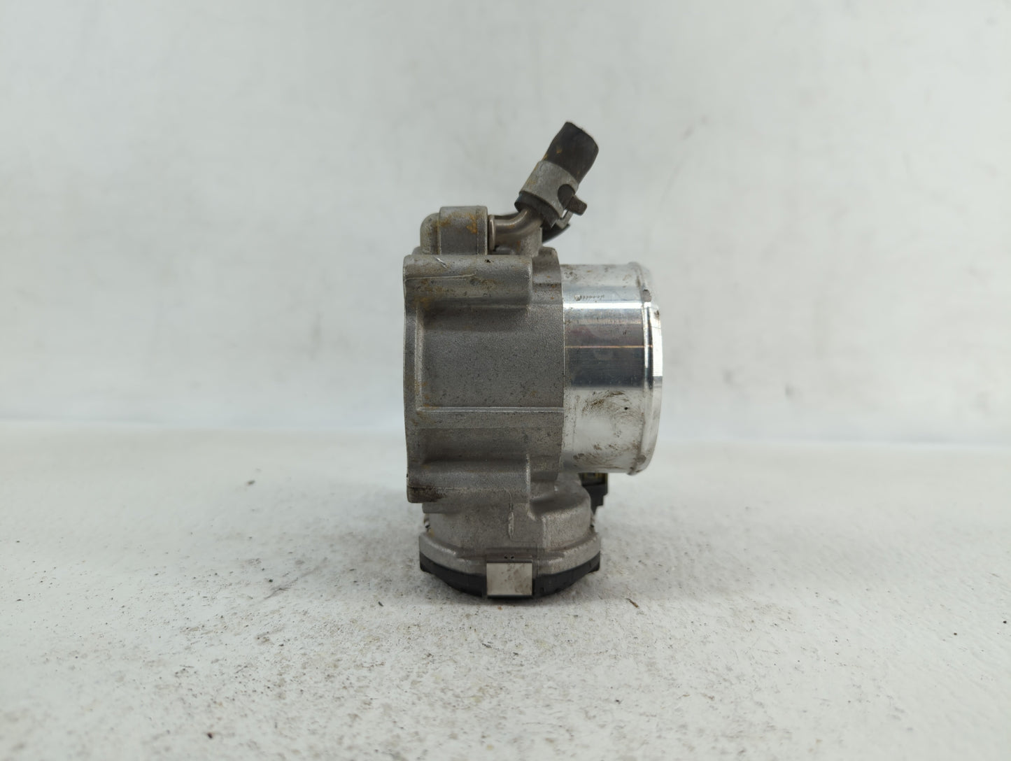 2015-2019 Hyundai Sonata Throttle Body P/N:0 280 750 618 35100-2G600 Fits Fits 2015 2016 2017 2018 2019 OEM Used Auto Parts 