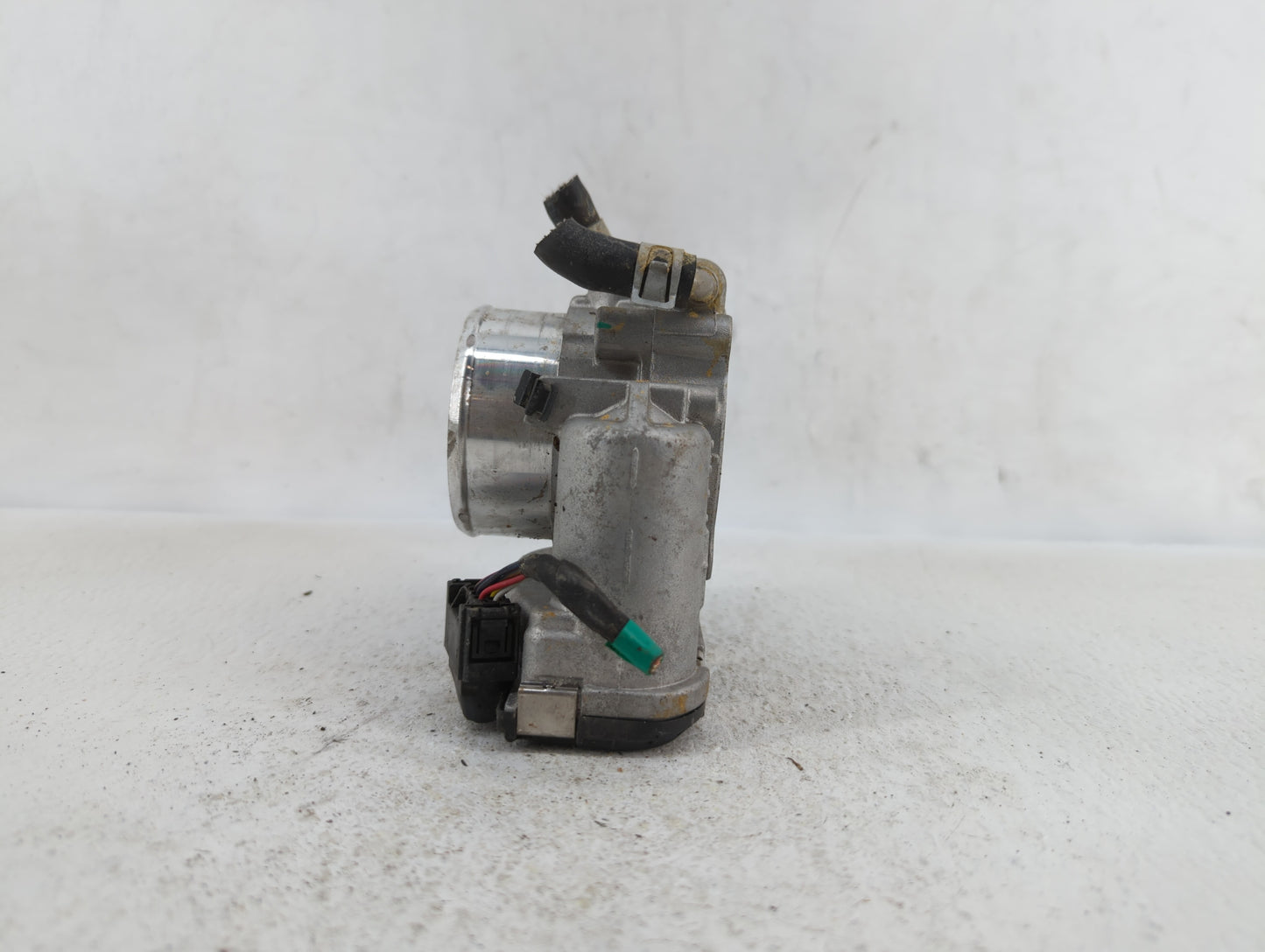 2015-2019 Hyundai Sonata Throttle Body P/N:0 280 750 618 35100-2G600 Fits Fits 2015 2016 2017 2018 2019 OEM Used Auto Parts 