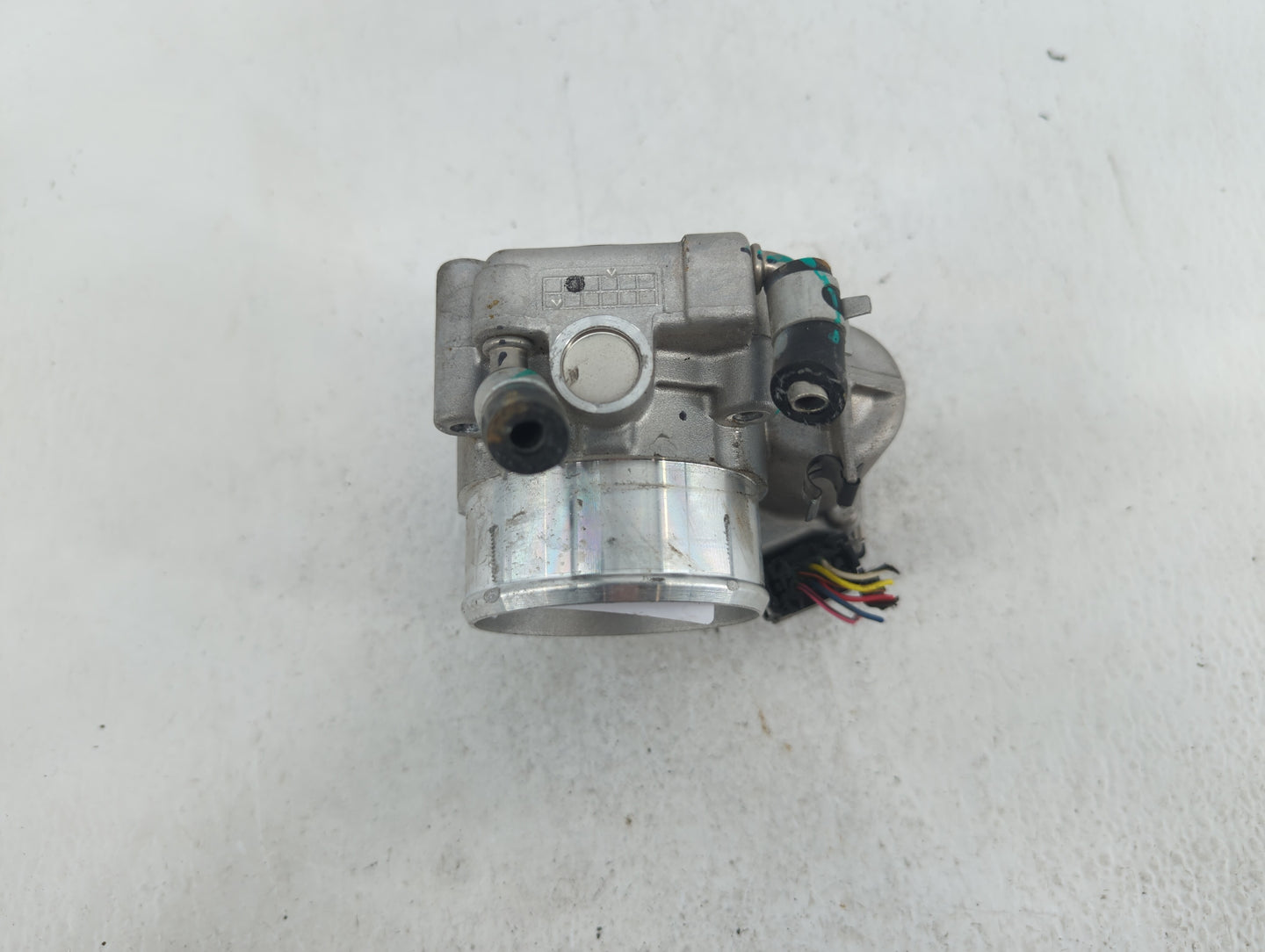 2015-2019 Hyundai Sonata Throttle Body P/N:0 280 750 618 35100-2G600 Fits Fits 2015 2016 2017 2018 2019 OEM Used Auto Parts 