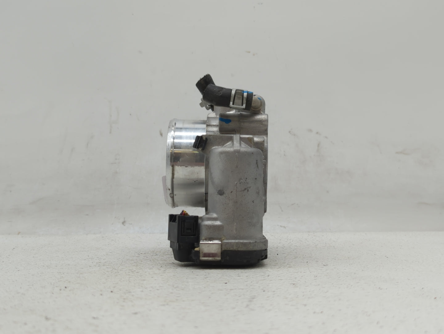 2015-2019 Hyundai Sonata Throttle Body P/N:0 280 750 618 35100-2G600 Fits Fits 2015 2016 2017 2018 2019 OEM Used Auto Parts 