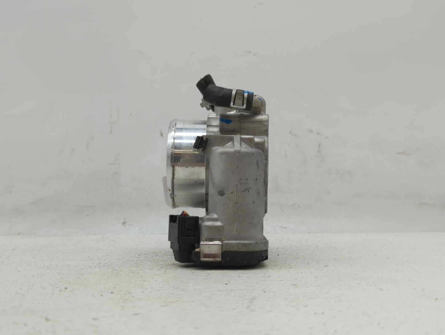 2015-2019 Hyundai Sonata Throttle Body P/N:0 280 750 618 35100-2G600 Fits Fits 2015 2016 2017 2018 2019 OEM Used Auto Parts 