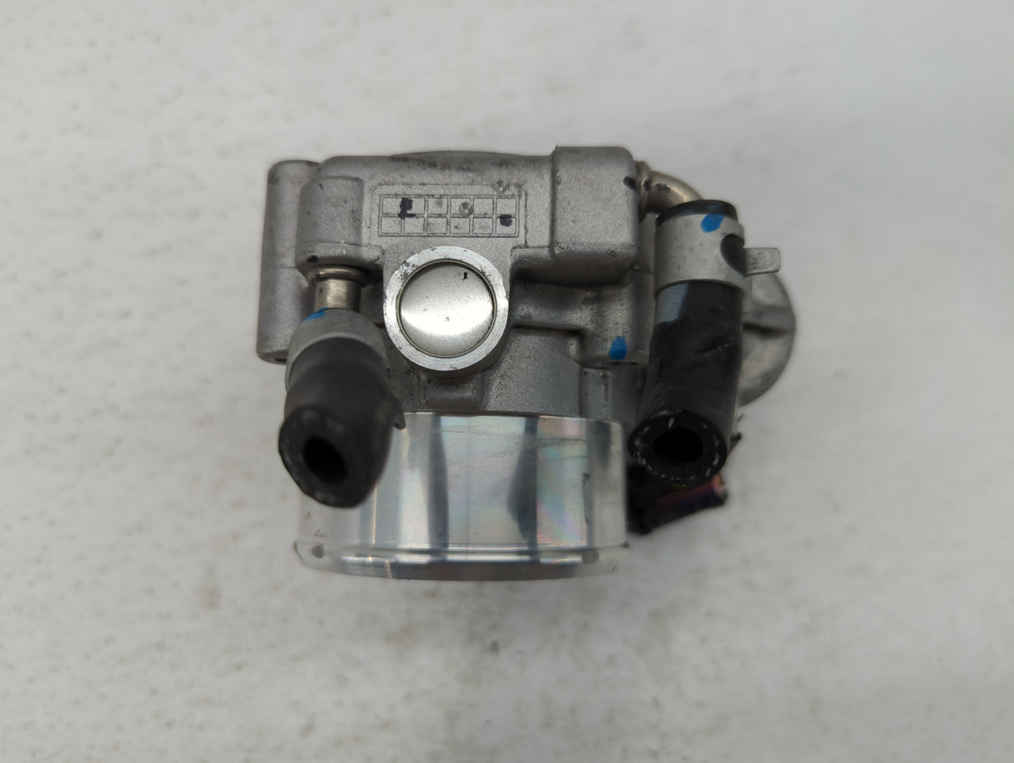 2015-2019 Hyundai Sonata Throttle Body P/N:35100-2G600 Fits Fits 2015 2016 2017 2018 2019 2020 2021 OEM Used Auto Parts - Oe