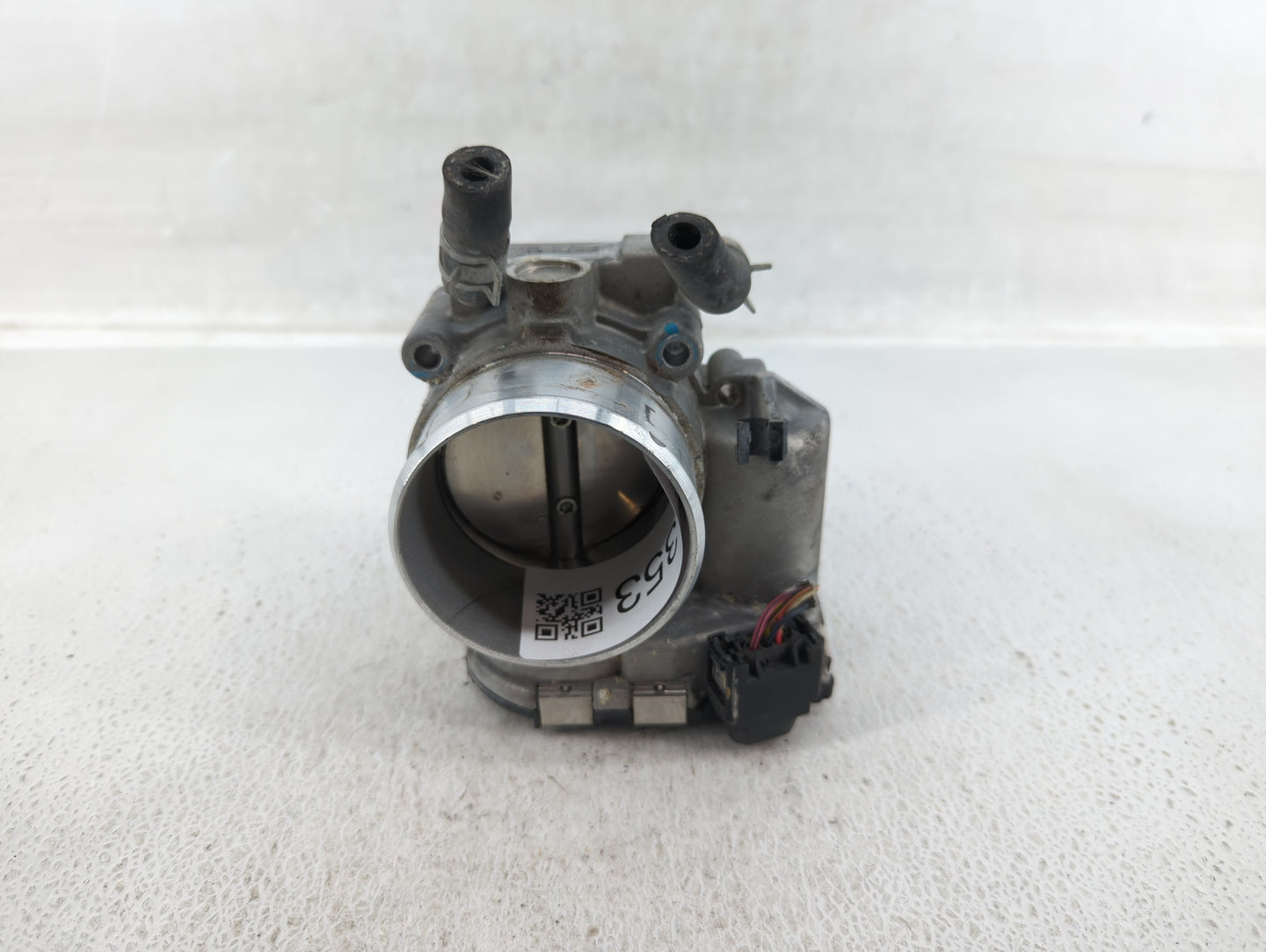 2015-2019 Hyundai Sonata Throttle Body P/N:35100-2G600 Fits Fits 2015 2016 2017 2018 2019 2020 2021 OEM Used Auto Parts - Oe