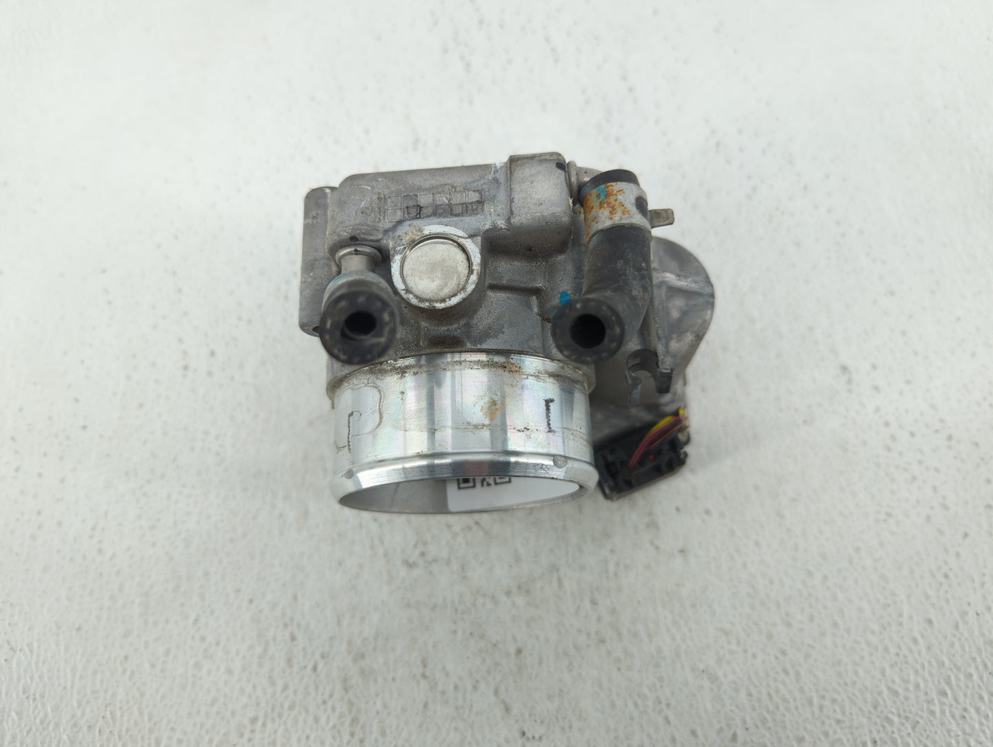 2015-2019 Hyundai Sonata Throttle Body P/N:35100-2G600 Fits Fits 2015 2016 2017 2018 2019 2020 2021 OEM Used Auto Parts - Oe